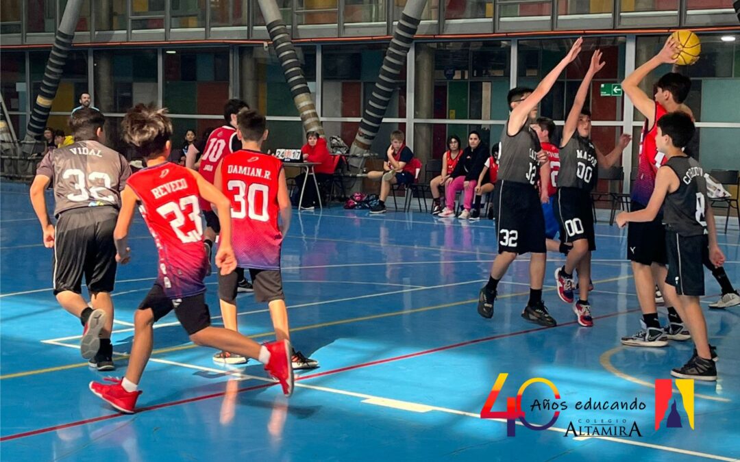 ENCUENTRO AMISTOSO DE BÁSQUETBOL